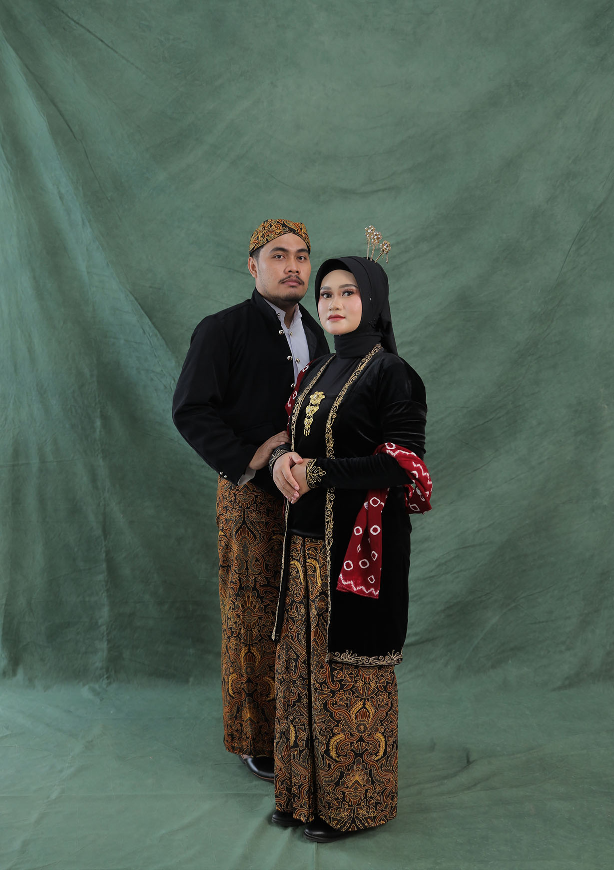 Alva & niken sampul