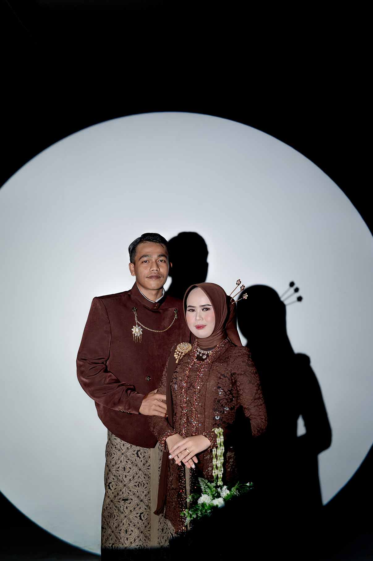 Tika & hendra link