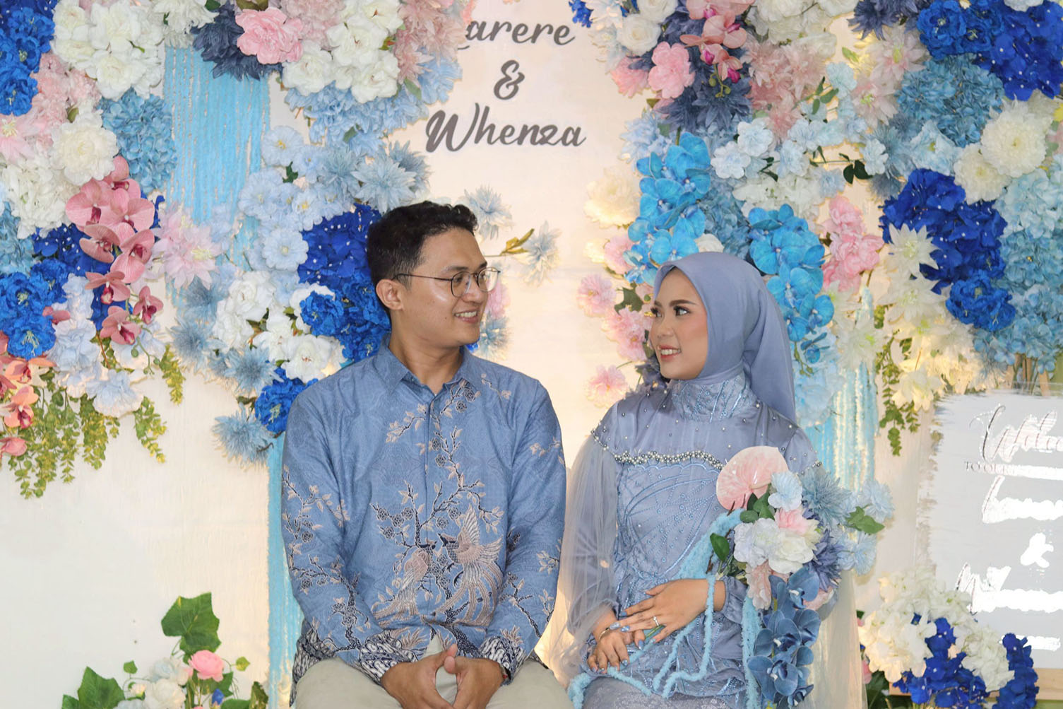 Whenza & larere lamaran