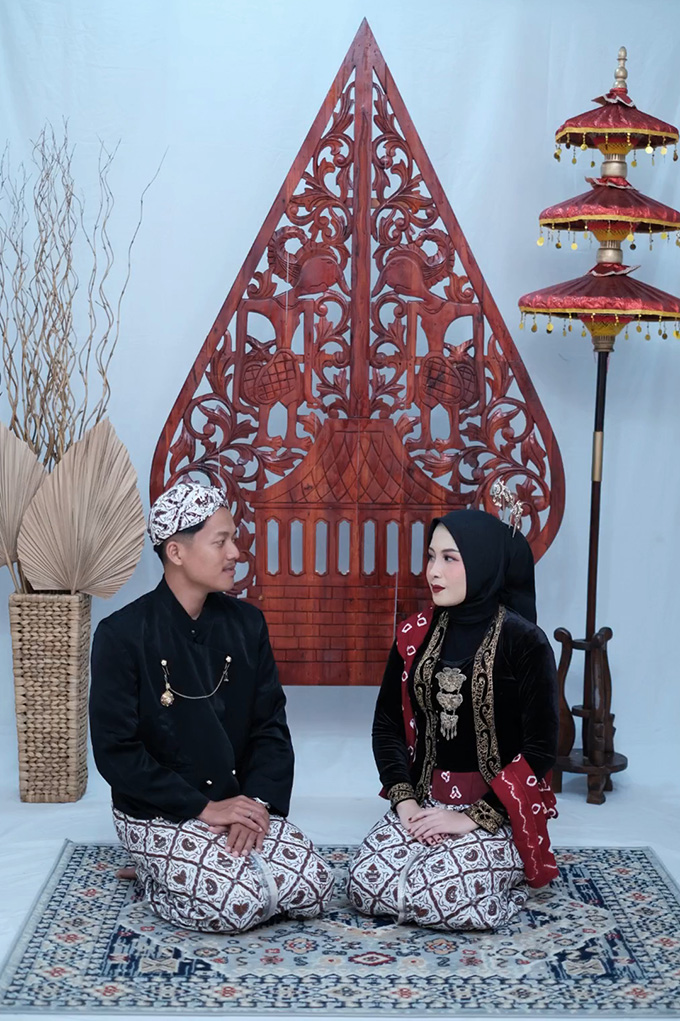 Arum & arif love story (relationship)