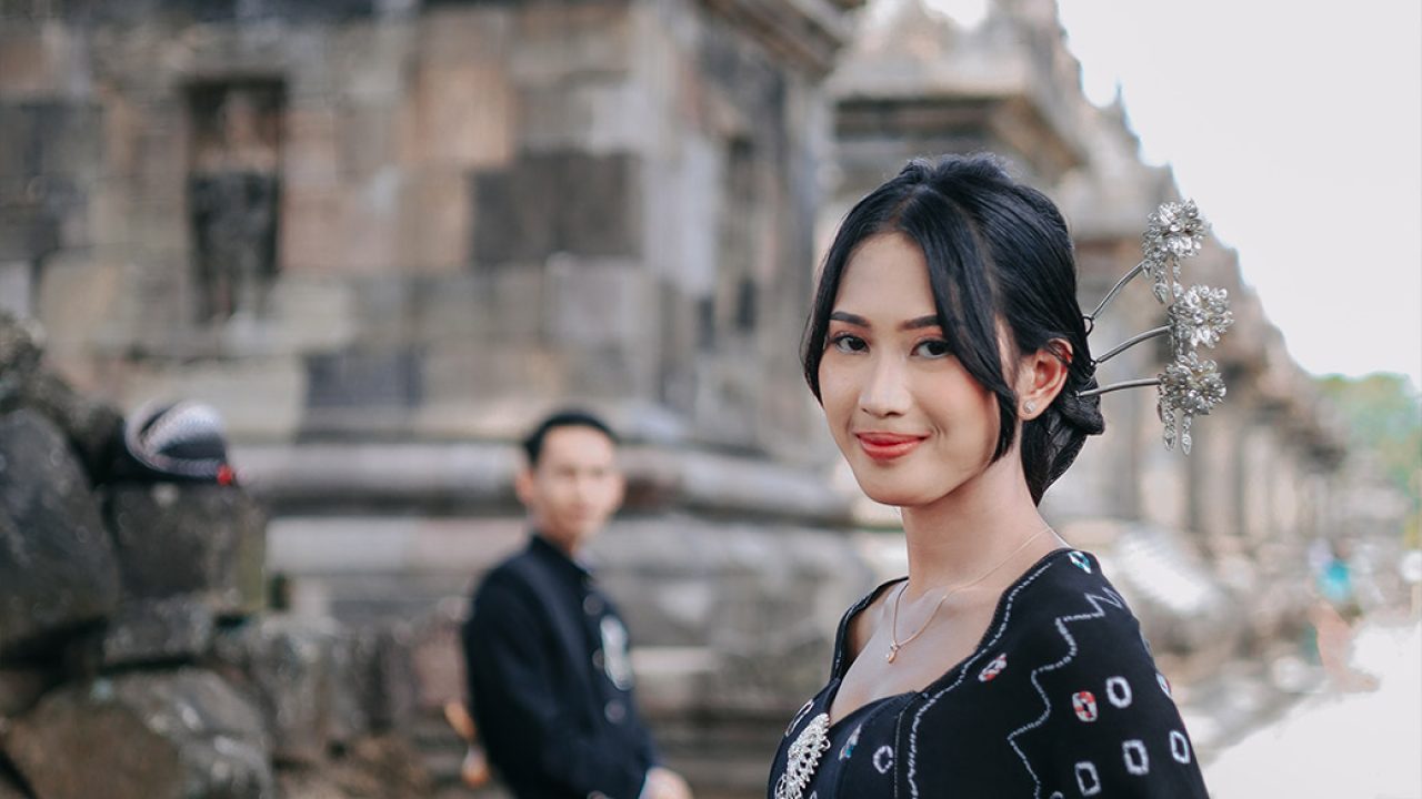 Yogi putri 14.jpg